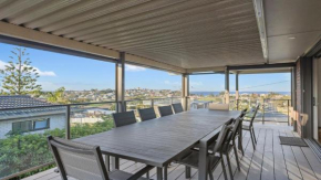 Mumbulla House 22A Mumbulla Street- Large home with linen Bermagui